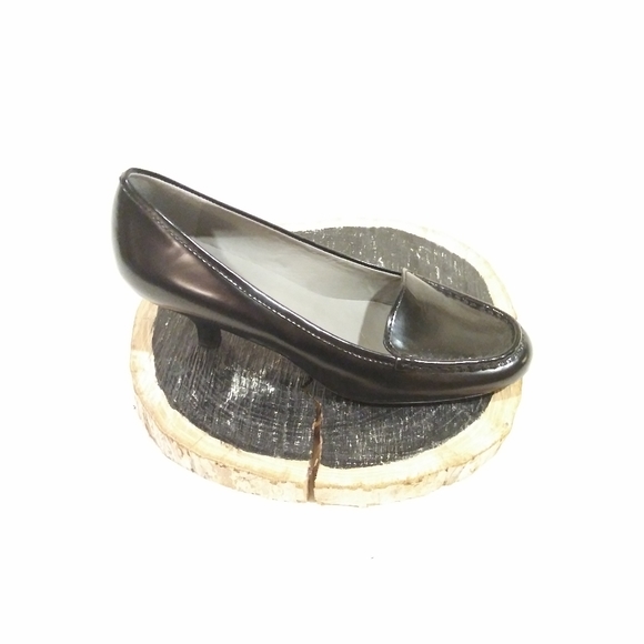 High Heeled Loafers - Picture 4 of 5